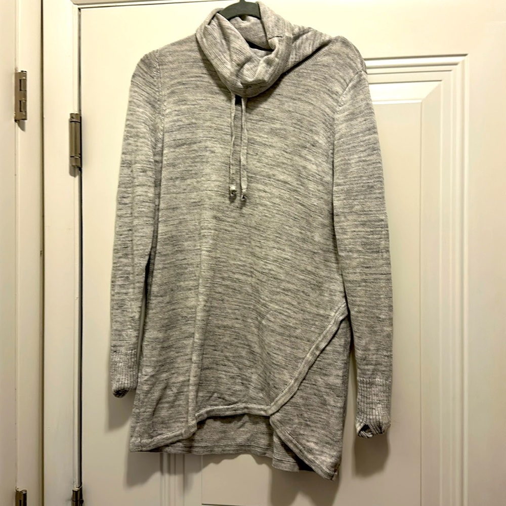 Gray sweater. Drawstring neck. Size L